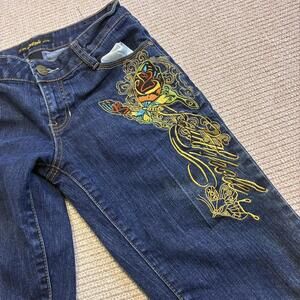 Southpole Women's Denim Capris Size 7 Low rise 29 waist butterfly embroidery